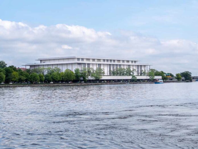 Kennedy,Center,For,Performing,Art,In,Washington,,Dc.,View,From