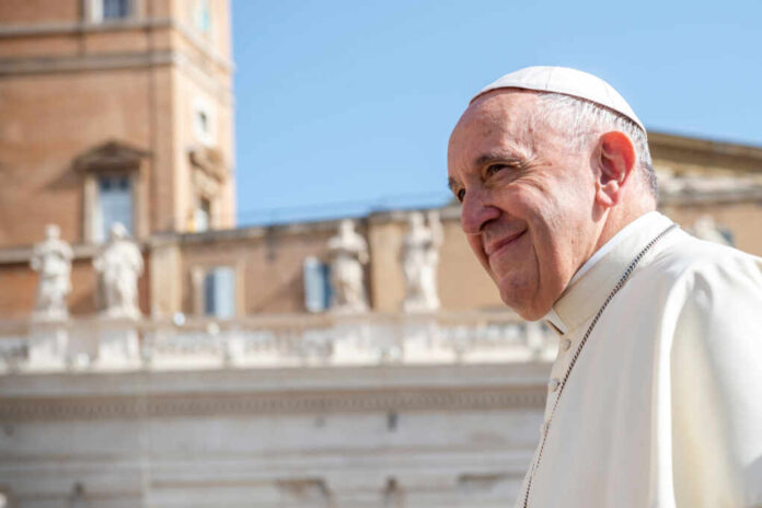 Vatican,City,,April,25,,2018:,Pope,Francis,Smiling,To,Faithful