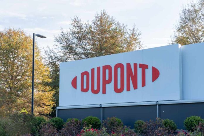 Dupont,Company,Logo,Sign,Outside,The,Headquarters,In,Wilmington,,Delaware,