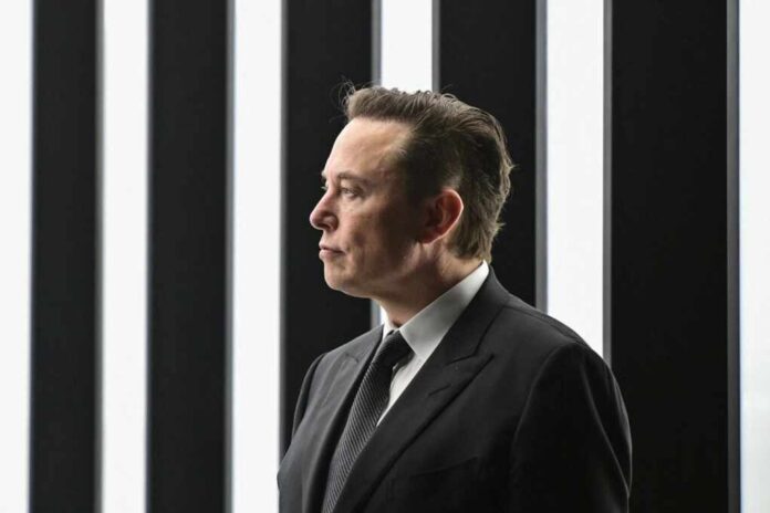 Elon,Musk,Is,A,Businessman,And,Investor,In,Space,Company