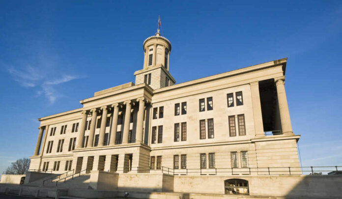 Tennessee State Capitol building against a clear blue sky